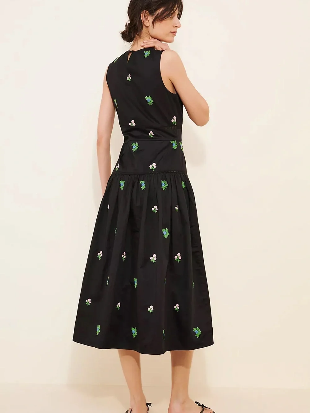 Pinnacle By Shruti Sancheti Ditsy Embroidered Midi Dress size XL EUC